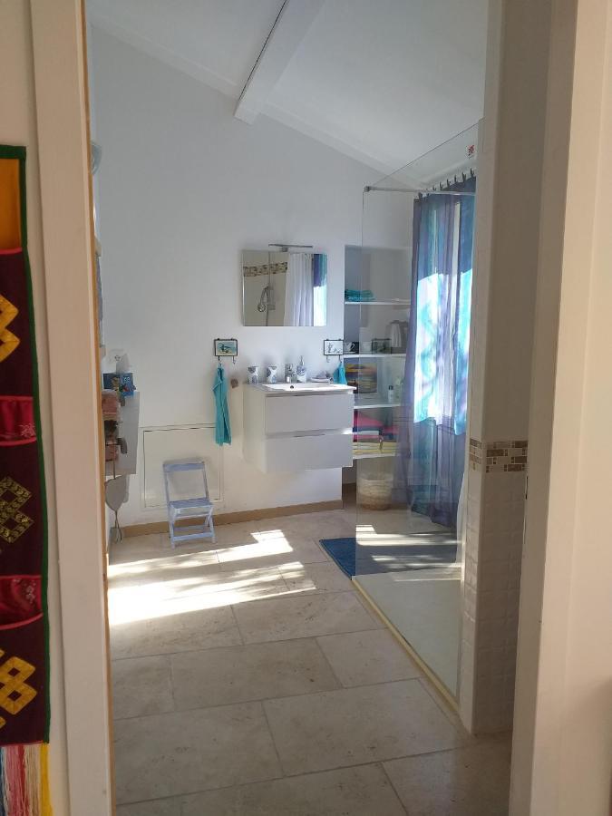 Apartamento La Maison D Annick Lodève Exterior foto